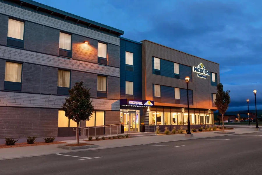 Microtel Inn & Suites by Wyndham Lac-Megantic hotel detail image 2