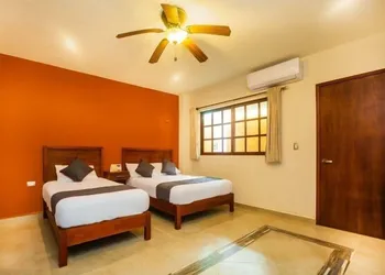 Hotel Beach Don Gonzalo hotel thumbnail 7