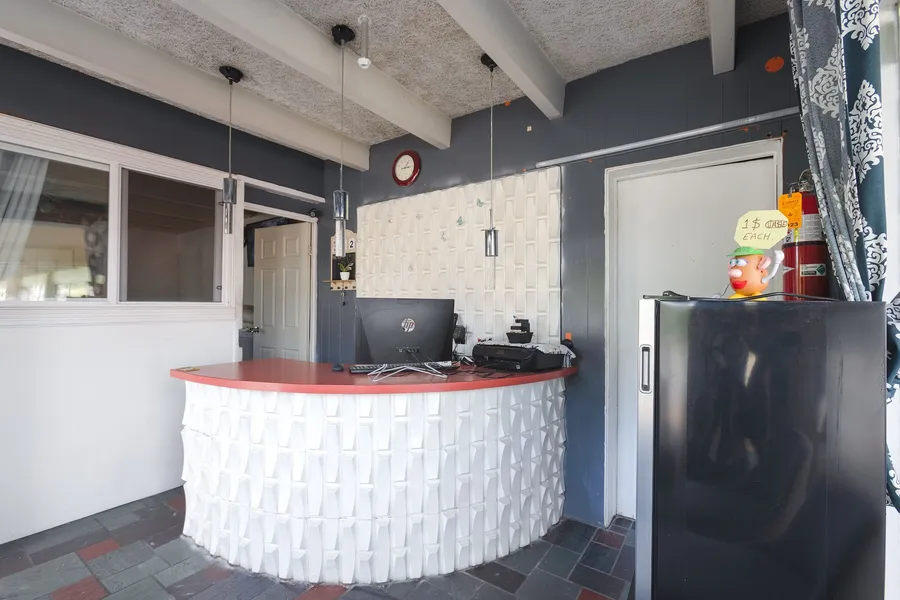 Sonrise Inn Lincoln Hwy By OYO hotel detail image 6