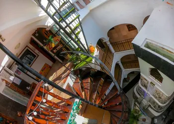 Izsla Suites hotel thumbnail 7
