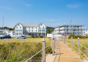 Ocean House Hotel & Motel hotel thumbnail 3