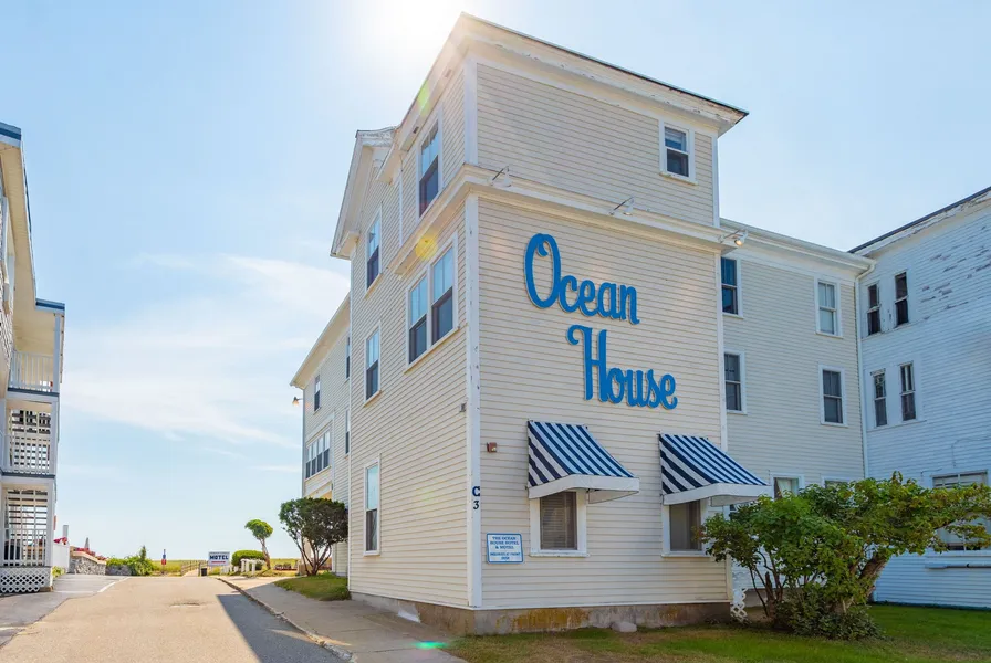 Ocean House Hotel & Motel hotel detail image 6