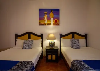 Hotel del Sol hotel thumbnail 3