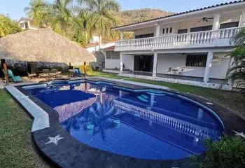 La Quinta de Don Hugo hotel thumbnail 4