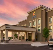 Comfort Inn & Suites hotel detail image 3