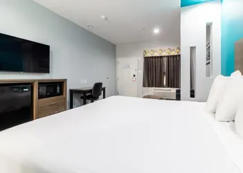 Scottish Inns & Suites - Kingwood hotel thumbnail 3