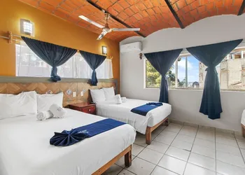 Bungalows Yeah Los Ayala hotel thumbnail 4