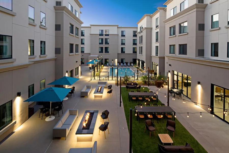 SpringHill Suites by Marriott Valencia hotel detail image 2
