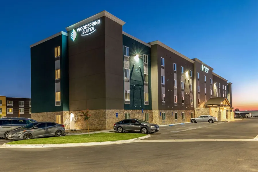 WoodSpring Suites Bakersfield Airport hotel detail image 2