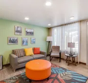 WoodSpring Suites Bakersfield Airport hotel detail image 4