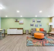 WoodSpring Suites Bakersfield Airport hotel detail image 5