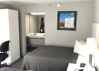 BestWay Inn Oklahoma City Airport hotel thumbnail 3