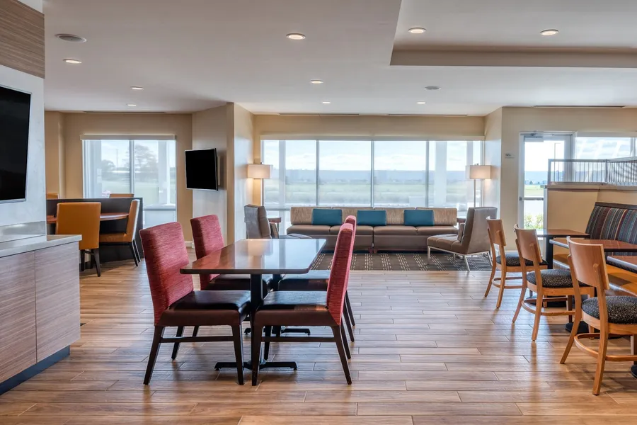 TownePlace Suites by Marriott Indianapolis Airport hotel detail image 6