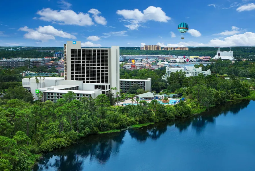 Wyndham Lake Buena Vista – Disney Springs® Area hotel detail image 2