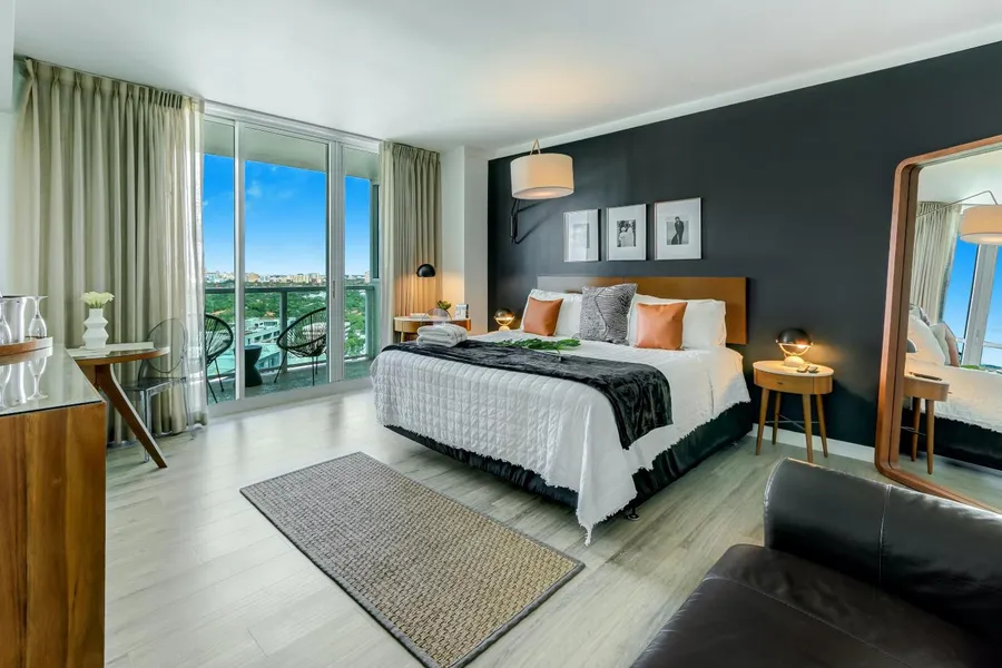 iCoconutGrove Vacation Rentals hotel detail image 6