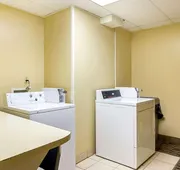 Americas Best Value Inn Fargo hotel detail image 5