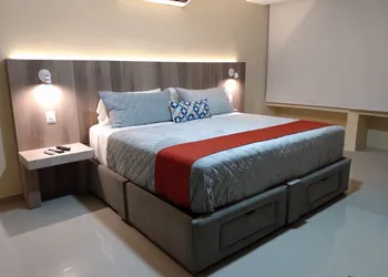 EXECUTIROOMS Veracruz hotel thumbnail 7