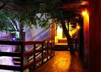 Hostal Malakai Cabanas & Dorms hotel thumbnail 4