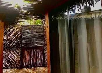 Hostal Malakai Cabanas & Dorms hotel thumbnail 7
