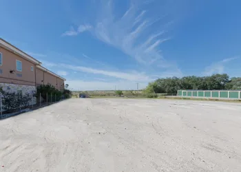 Lone Star Inn hotel thumbnail 4