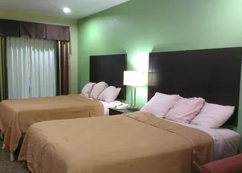 Lone Star Inn hotel thumbnail 5