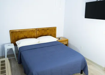 Dark Sky Suites hotel thumbnail 5