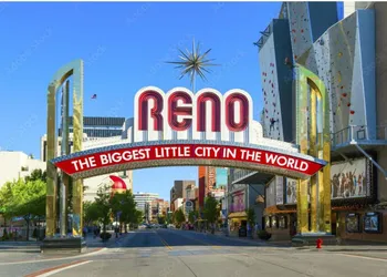 Reno Suites hotel thumbnail 2