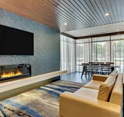 Fairfield Inn & Suites by Marriott Dallas Love Field hotel detail image 4