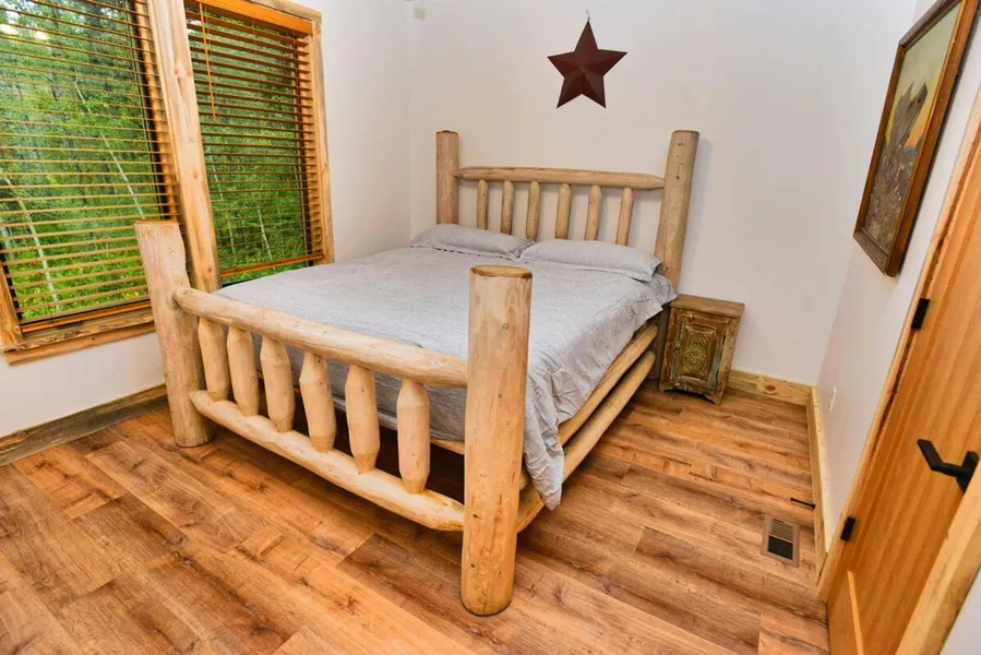 White Bark Lodge by Casago McCall - Donerightmanagement hotel detail image 6