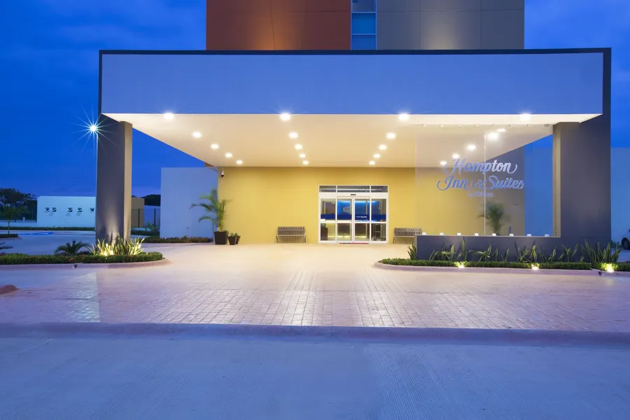 Hampton Inn & Suites by Hilton Paraiso hotel detail image 2