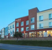 Fairfield Inn & Suites by Marriott Marquette hotel detail image 3