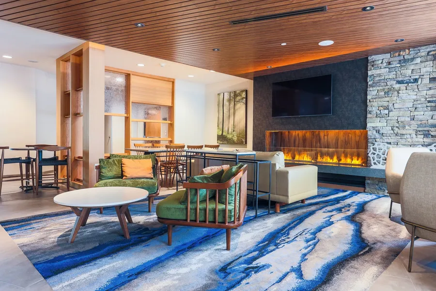 Fairfield Inn & Suites by Marriott Marquette hotel detail image 6
