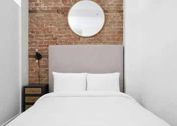 Sonder by Marriott Bonvoy Gare Saint Denis Apartments Downtown hotel thumbnail 8