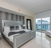 Icon brickell The W hotel residence hotel detail image 7