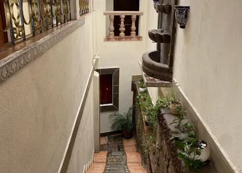 Casa 12 Reales hotel thumbnail 7