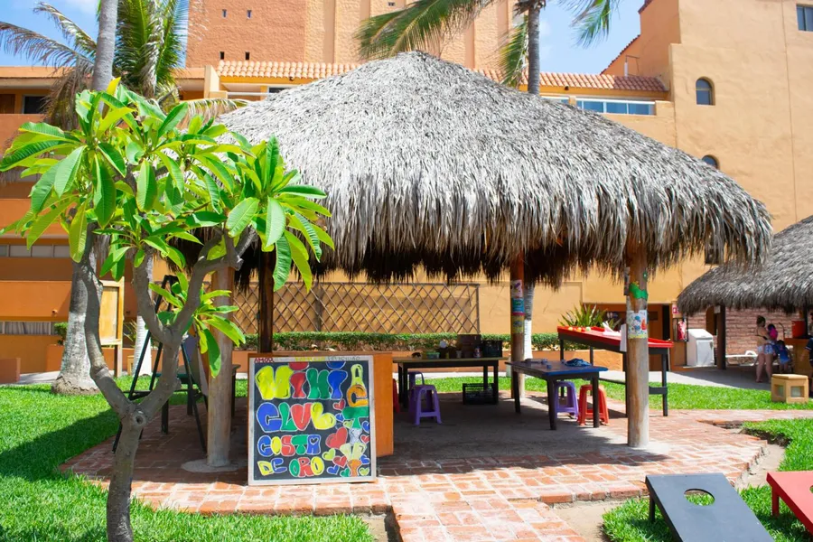 Costa De Oro Beach Hotel hotel detail image 2
