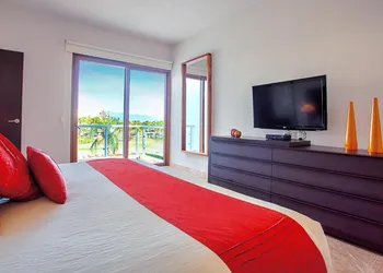 Hotel B Nayar hotel thumbnail 8
