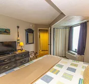 Oceanview 1 Bedroom Suite Landmark Resort 1250 Perfect for a couple or party of 4 hotel detail image 4