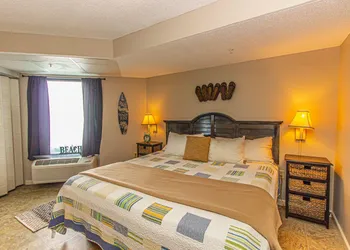Oceanview 1 Bedroom Suite Landmark Resort 1250 Perfect for a couple or party of 4 hotel thumbnail 6