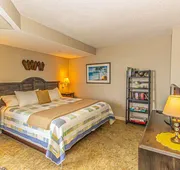 Oceanview 1 Bedroom Suite Landmark Resort 1250 Perfect for a couple or party of 4 hotel detail image 7