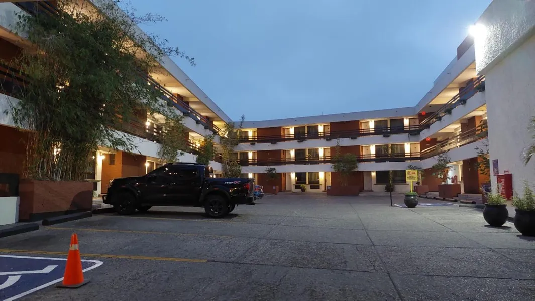 Hafersons Inn Hotel & Suites hotel detail image 2