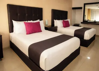 Hotel Ix by San Clemente Business Class hotel thumbnail 2