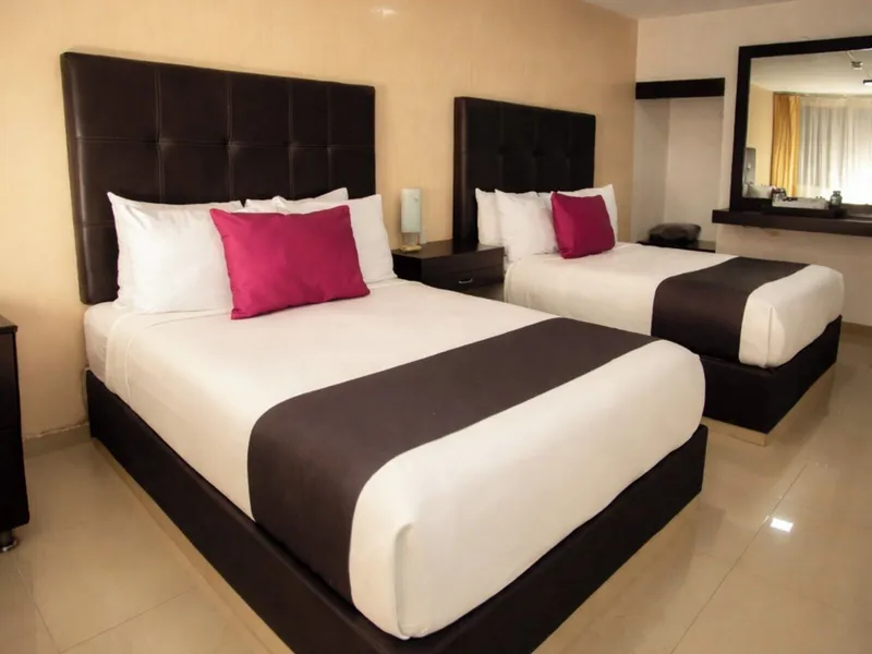 Hotel Ix by San Clemente Business Class hotel detail image 2