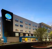 Tru By Hilton Atlanta Galleria Ballpark hotel detail image 3