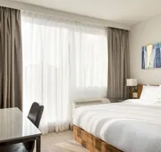 TownePlace Suites by Marriott New York Long Island City/Manhattan View hotel detail image 3