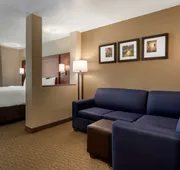 Comfort Inn & Suites Euless DFW West hotel detail image 3
