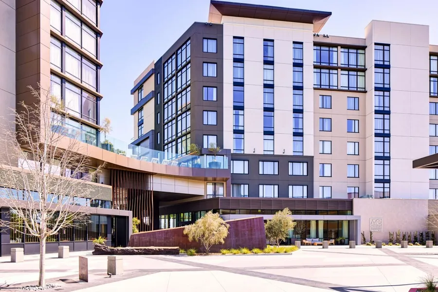AC Hotel by Marriott Sunnyvale Moffett Park hotel detail image 2