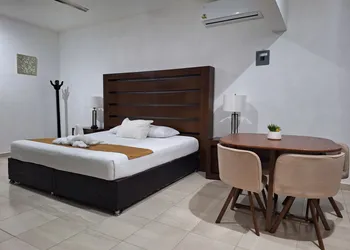 Casa Yaxche hotel thumbnail 4