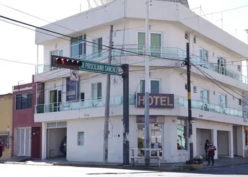 Hotel Insurgentes hotel thumbnail 5