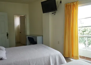 Hotel Insurgentes hotel thumbnail 8